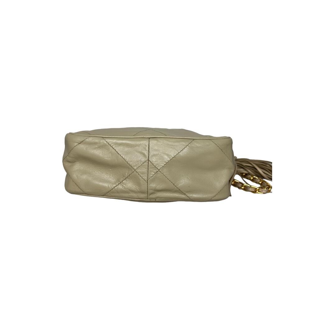 Chanel Vintage Chain Strap Camera Bag - Picture 10 of 15
